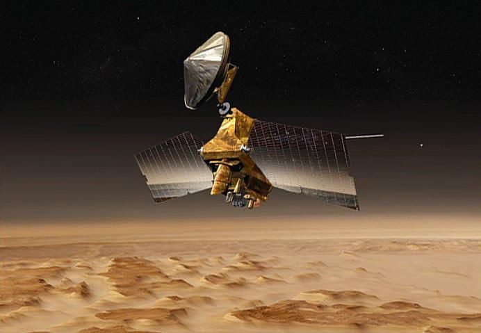 Nhiều người cho rằng, bức ảnh "mặt gấu" trên sao Hỏa mới được NASA công bố đã kích hoạt bản năng pareidolia, hay xu hướng nhìn thấy những đồ vật quen thuộc trong những hình ảnh ngẫu nhiên. Trong trường hợp này, hình ảnh trên hành tinh đỏ rất giống khuôn mặt của một con gấu.