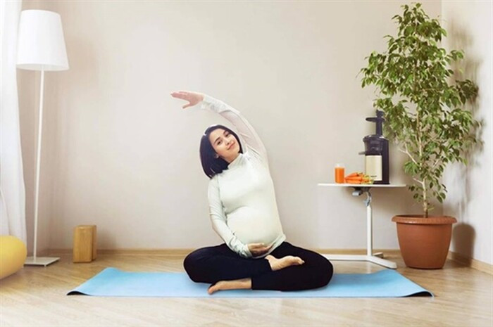 Diễn viên Tú Vi chăm chỉ đến phòng tập trong suốt thời kỳ mang thai để giữ được tinh thần thoải mái và vóc dáng gọn gàng.