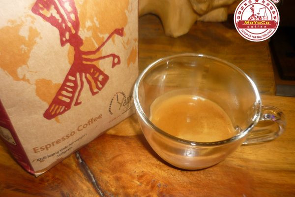 Một sản phẩm đặc trưng Đà Nẵng nữa là cà phê sạch MaYaCa. Với thông điệp “E’MaYaCa và khát vọng phổ biến cà phê sạch”, thương hiệu cà phê sạch MaYaCa ngày càng chiếm được thiện cảm người thưởng thức cà phê tại Đà Nẵng.