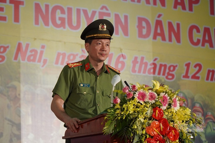 Ngày 16/12/2019, tại quảng trường tỉnh Đồng Nai, Giám đốc Công an tỉnh Đồng Nai Vũ Hồng Văn đã phát lệnh ra quân thực hiện đợt cao điểm tấn công trấn áp tội phạm, đảm bảo an ninh, trật tự Tết Nguyên đán Canh Tý 2020.