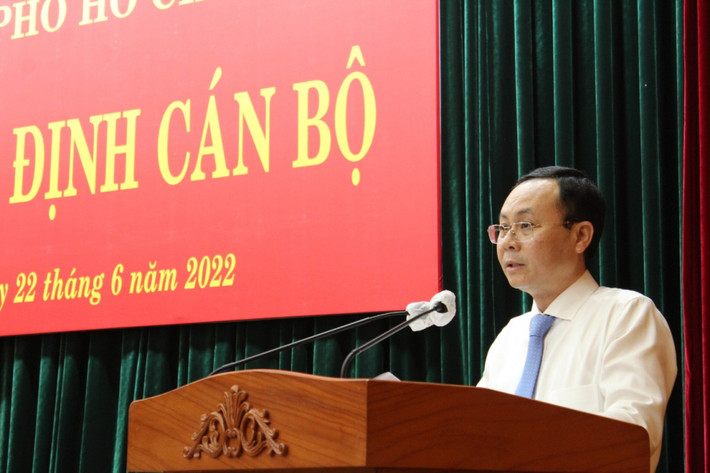 Từ tháng 1/2022 đến 6/2022, ông Hiếu là Ủy viên Ban Thường vụ Thành ủy TP HCM, Bí thư Thành ủy Thủ Đức. Tháng 6/2022, ông Nguyễn Văn Hiếu giữ chức Phó Bí thư Thành ủy TP HCM.