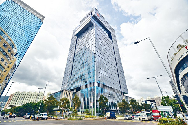 Thậm chí tháng 7/2020, các chủ nợ đã đòi công ty phải trả 438 triệu USD. Nhóm đầu tư sở hữu cổ phiếu hơn 870 triệu USD dọa tịch thu văn phòng để thế chấp nếu không thanh toán nợ.