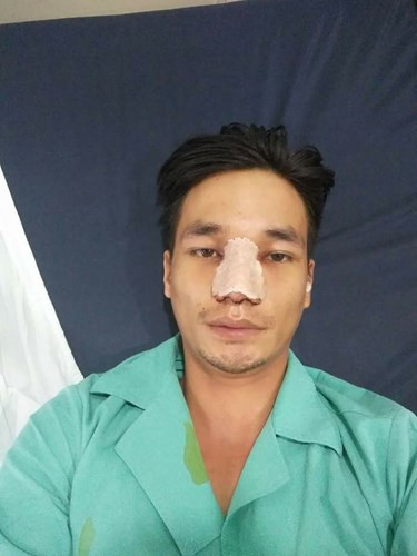 Nghệ danh đó của Đức Hậu được mọi người đặt cho kể từ thời điểm anh chàng quê Hải Dương này nổi lên trong năm 2014 với những clip khoe giọng hát thảm họa được lan truyền chóng mặt.