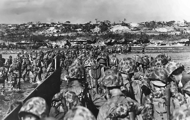 Operation Downfall là mật danh chiến dịch Mỹ định tấn công xâm lược Nhật Bản. Chiến dịch quân sự này được đưa ra vào giữa năm 1945.