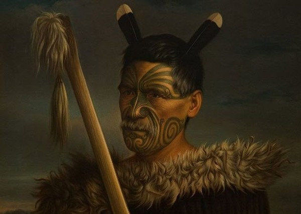 Bộ tộc Maori ở Polynesia cũng chặt đầu kẻ thù trong các cuộc chiến bảo vệ lãnh thổ. Sau khi tiêu diệt kẻ thù, người Maori sẽ bảo vệ cẩn thận thủ cấp của đối phương.