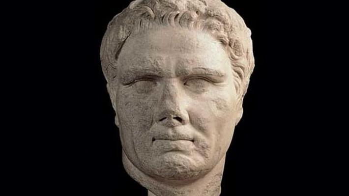 Người tình của Nữ hoàng Cleopatra - Mark Antony là một danh tướng tài ba với khả năng đánh trận tài tình.