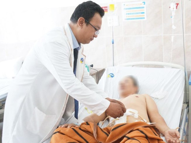 Ghép ruột non: Ghép ruột non sẽ giúp cho những người bị cắt ruột cấp cứu, hoại tử ruột... có thể hồi phục sức khỏe nhanh chóng như bình thường.