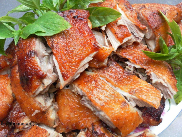 Ngoài ra, một số đối tượng dưới đây cũng không nên ăn quá nhiều thịt vịt trong thời gian dài. Ảnh: Vịt 29.