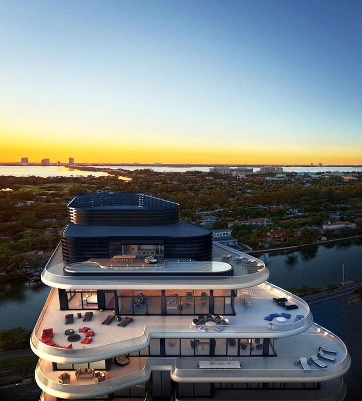 Tiếp theo là căn penthouse thuộc ở tầng cao nhất của biệt thự triệu đô Faena, nằm ngay sát bãi biển Miami (Mỹ).