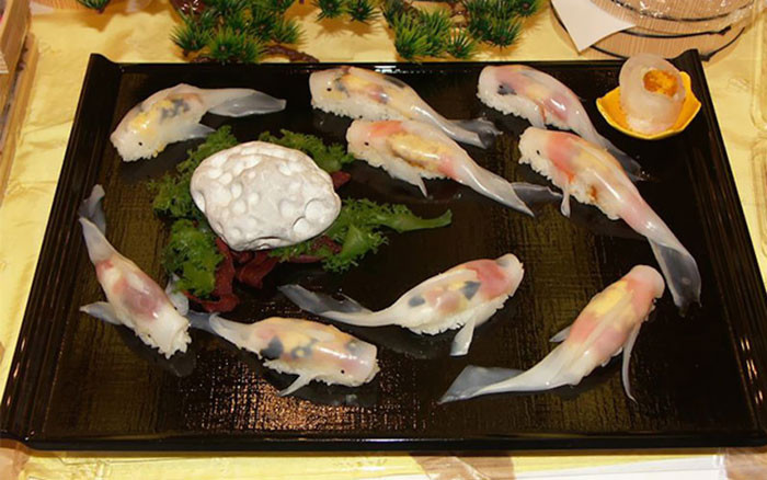 Thời gian đầu, Nhà hàng Nishikizushi là nơi duy nhất bán loại sushi này với mức giá đắt đỏ 800 yên (khoảng 150.000 đồng) cho một miếng.