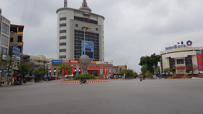Họa huần lắm mới có người dân lưu thông khi có việc thật sự cần thiết.