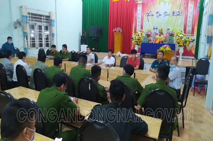 Với quyết tâm xử lý nghiêm, quyết liệt các đối tượng đốt pháo nổ trái trong đêm giao thừa, gần 300 tổ tuần tra trên tất cả các tổ dân phố cùng với hai tổ quan sát, quay camera trên nóc của hai toàn nhà khách sạn Centrel park (phường Tân Tiến) và tòa nhà Sonadezi (phường An Bình) để thông báo kịp thời cho các tổ tuần tra, lực lượng chức năng đã phát hiện, xử lý hầu hết các điểm đốt pháo trong đêm giao thừa.