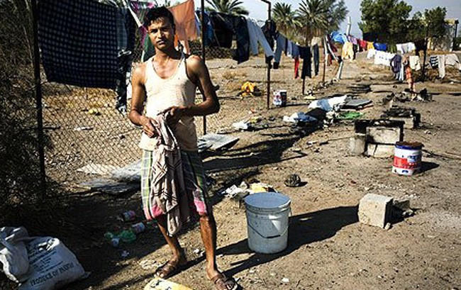Thành phố Sonapur, trong tiếng Hindi nó có nghĩa là “thành phố của vàng”, là nơi sinh sống của hơn 150.000 công nhân, phần lớn đến từ những nước như Trung Quốc, Ấn Độ, Pakistan, Banglades...