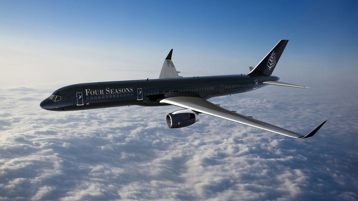 Chiếc Boeing 757 của Four Seasons đã được sơn đen bóng với logo hãng. Bên trong máy bay có sức chứa 52 người, ít hơn phiên bản thương mại của máy bay Boeing 757s với gần 150 chỗ ngồi.