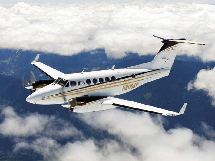 Globaltrans Air được thành lập năm 2014 tại TP HCM với số vốn điều lệ 100 tỷ đồng và đã có hợp đồng mua 2 tàu bay BeechCraft King Air B200 bằng nguồn vốn tự có và vốn tín dụng.