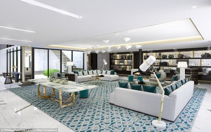 Căn penthouse nằm trên tầng 10 của khách sạn với diện tích lên tới hơn 1.000 m2. Tất cả các thiết kế nội thất và ngoại thất đều có thể được tùy chỉnh theo ý muốn của khách hàng.