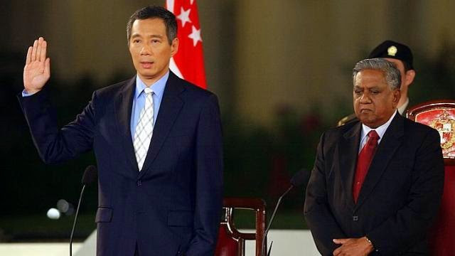 Năm 2004, ông Lý Hiển Long trở thành Thủ tướng Singapore.