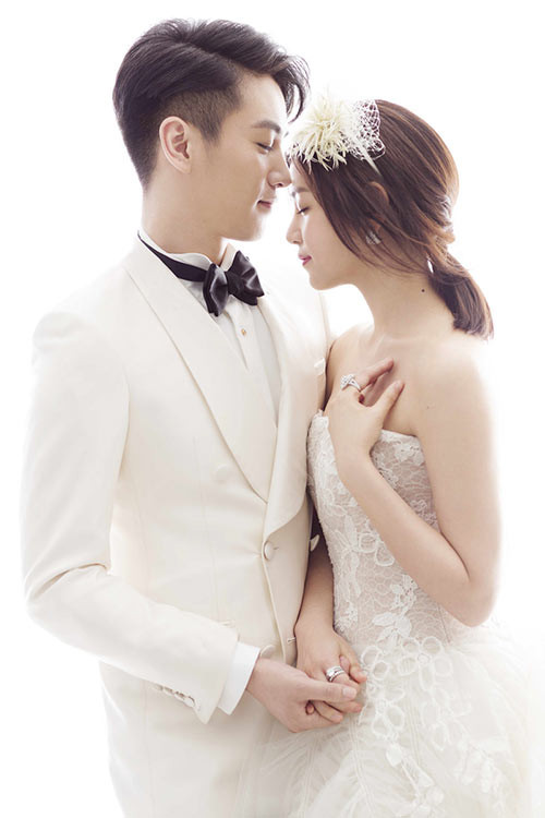Trần Hiểu và Trần Nghiên Hy phải lòng nhau khi đóng chung "Tân thần điêu đại hiệp" năm 2014.