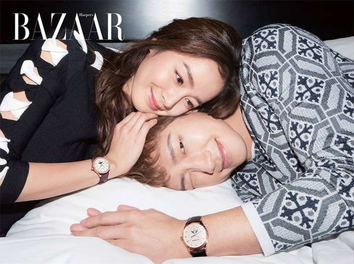 Nhận lời mời làm mẫu cho tạp chí Harper’s Bazaar số ra tháng 4, đôi tân lang, tân nương Bi Rain và Kim Tae Hee đã chia sẻ về cuộc sống hôn nhân. (Ảnh: Harper’s Bazaar)