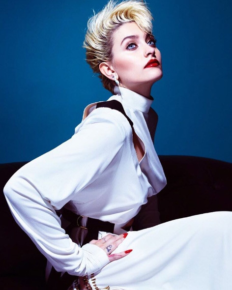 Con gái của cố ông vua pop Michael Jackson, Paris Jackson quyết định thử sức làm người mẫu khi vừa ký hợp đồng với công ty quản lý mẫu hàng đầu IMG Models. (Ảnh: Daily Mail)