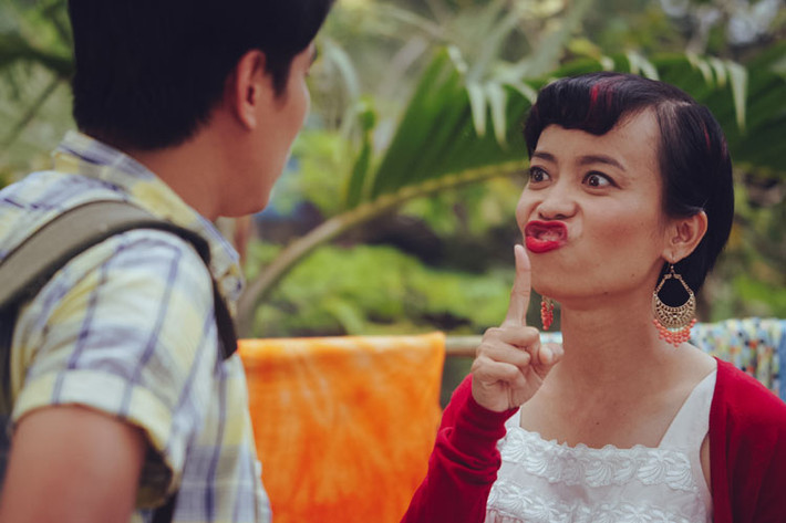 Bộ phim Tết 2018 do Dustin Nguyễn làm đạo diễn và diễn chính với sự góp mặt của dàn diễn viên: Kiều Minh Tuấn, Thu Trang, Tiểu Bảo Quốc, Hoàng Sơn, Nam Em, NSƯT Lê Bình, Đại Nghĩa, Tiết Cương, Hoàng Mèo, Ngọc Tuyên…