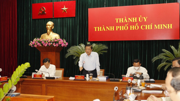 Đối với các sai phạm tại Khu đô thị Thủ Thiêm, ông Phan Đình Trạc đề nghị Thanh tra Chính phủ chủ trì, phối hợp chặt chẽ với các bộ, ngành liên quan thống nhất, tham mưu Chính phủ chỉ đạo, hướng dẫn tháo gỡ khó khăn, vướng mắc giúp TP HCM xử lý dứt điểm 5 vụ việc còn lại theo quy định.