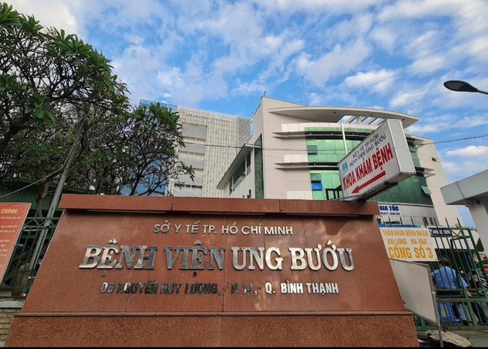 Vụ việc liên quan đến thực hiện gói thầu Cung cấp và lắp đặt hệ thống xạ trị gia tốc dưới hướng dẫn hình ảnh của Bệnh viện Ung bướu TP HCM. (Ảnh: Lao Động)