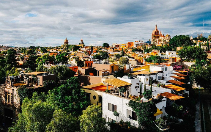 Đứng đầu danh sách 15 thành phố tuyệt vời nhất thế giới là San Miguel de Allende ở Mexico.
