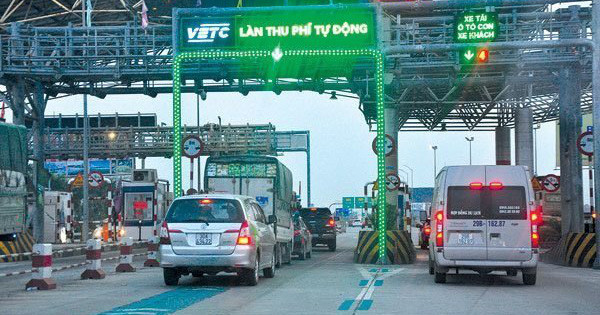 Quy định mới về hoạt động trạm thu phí đường bộ: Bộ Giao thông vận tải ban hành Thông tư 45/2021/TT-BGTVT ngày 31/12/2021 quy định về hoạt động trạm thu phí đường bộ.