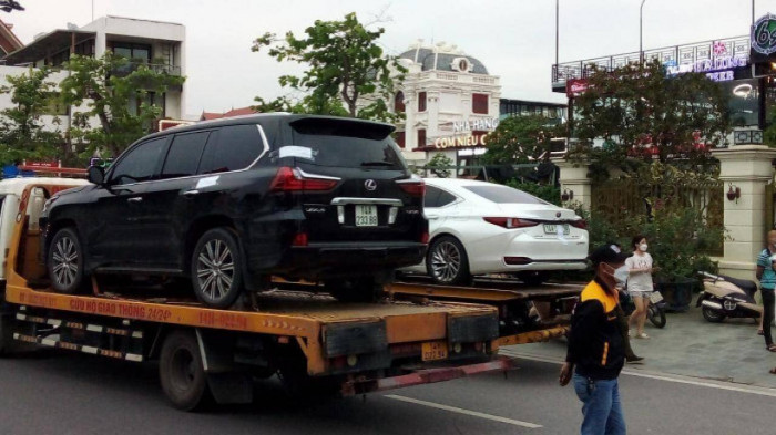 Trường hợp những chiếc xe này không có liên quan đến tội phạm, không phải nguồn gốc do phạm tội mà có cũng không sử dụng để thực hiện hành vi phạm tội và không phải tài sản thuộc sở hữu của bị can mà là tài sản của người khác thì sẽ trả lại cho chủ sở hữu tài sản theo quy định của bộ luật tố tụng hình sự hiện hành.