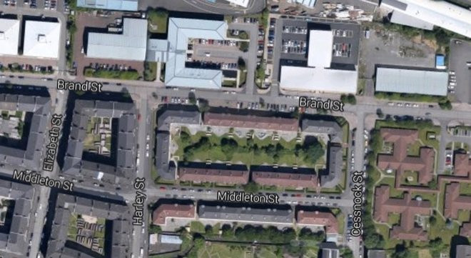 Năm 2003, nữ triệu phú còn bị tấn công bên ngoài văn phòng ở Glasgow. Rất nhiều mẫu đồ lót mới đã bị cướp đi. Kẻ tấn công còn tẩu thoát bằng ôtô của Michelle.