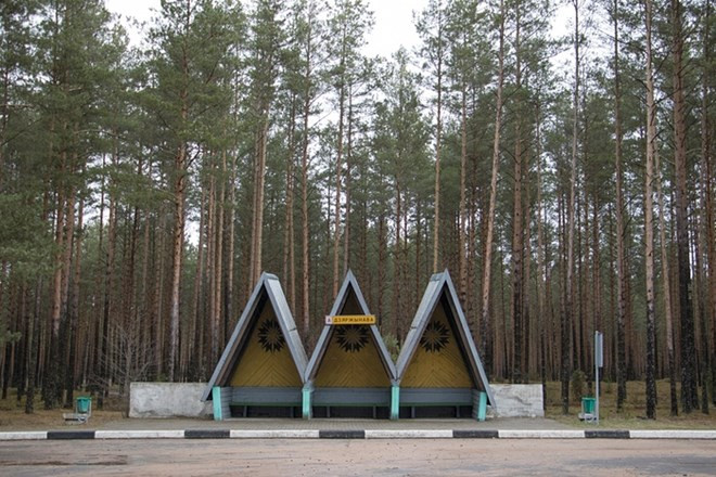 Trạm xe buýt độc dị ở Ivianiec, Belarus.