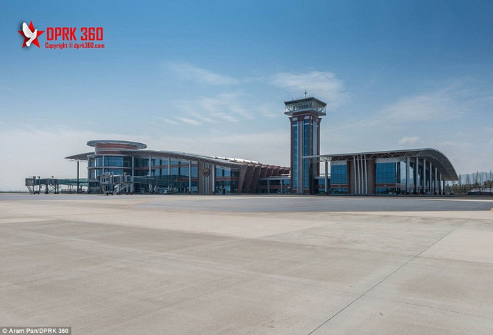 Đến nay, nó đã trở thành một sân bay hiện đại của Triều Tiên tiếp đón các du khách ghé thăm đất nước này.