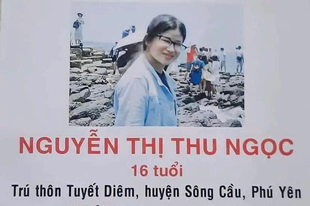 Cô gái 16 tuổi mất tích khi đến TP HCM làm việc: Ngày 12/6, ông Nguyễn Văn Hương (quê thị xã Sông Cầu, Phú Yên) đã đến Công an phường 13, quận Bình Thạnh (TP HCM) trình báo về việc con gái tên Nguyễn Thị Thu Ngọc (16 tuổi) mất tích gần một tuần. 2 tháng trước, Ngọc quen biết một người ở TP HCM qua mạng và được giới thiệu làm việc lương cao, ăn ở miễn phí. Chiều 5/6, Ngọc đi xe khách lên TP HCM và gọi điện thoại thông báo gia đình đã đến chỗ làm việc. Tuy nhiên, gia đình liên hệ lại con gái thì không được, mất liên lạc đến nay. Đại diện Công an phường 13, quận Bình Thạnh xác nhận đơn vị đã tiếp nhận trình báo của gia đình nạn nhân và đang điều tra, xác minh vụ việc.