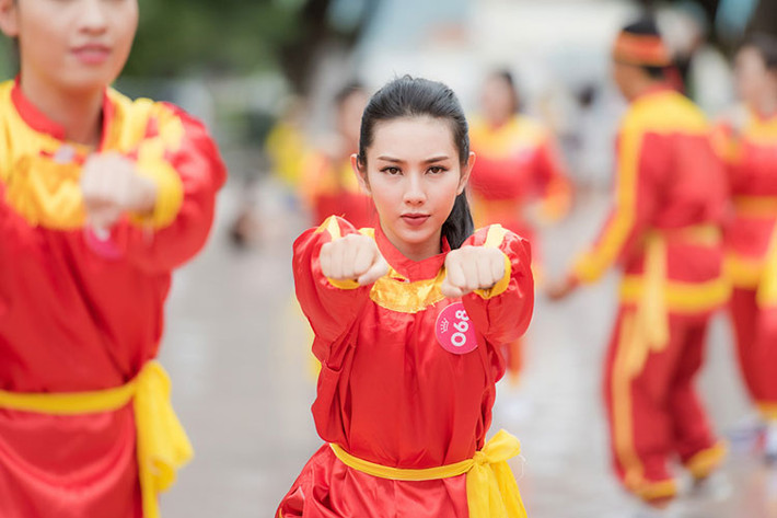 Nguyễn Thúc Thùy Tiên từng đăng quang Á khôi 1 Hoa khôi Nam Bộ 2017.