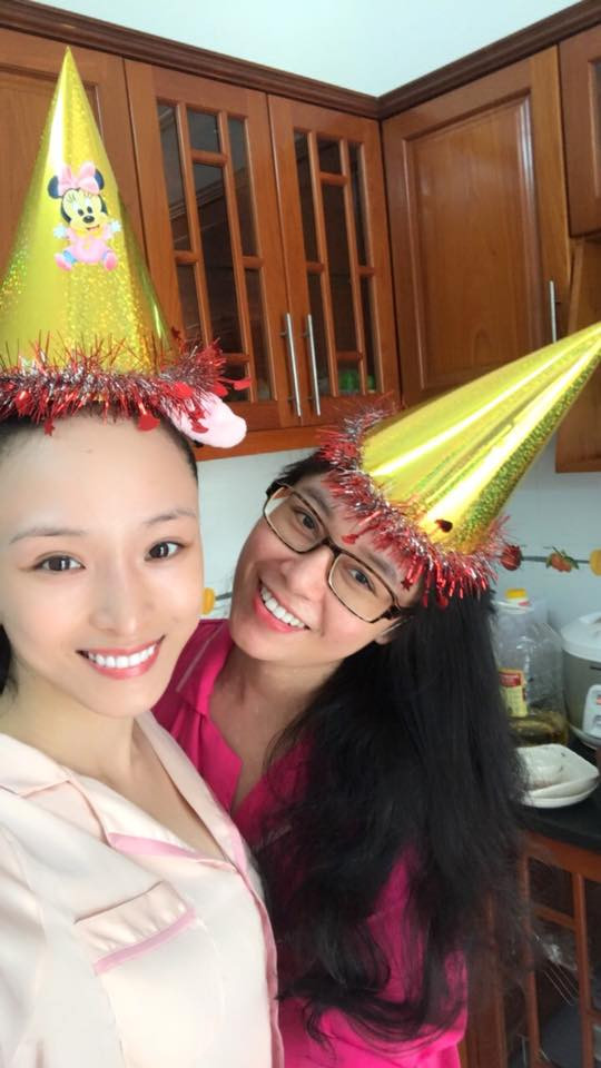 Phương Nga đăng tải ảnh chúc mừng sinh nhật Thùy Dung trên trang cá nhân.