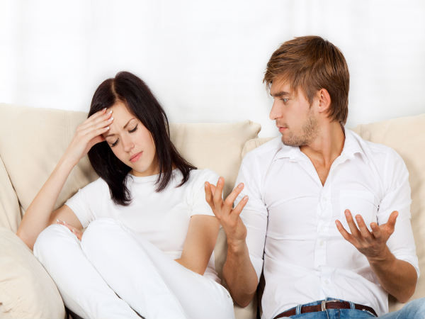 Thiếu ngủ có thể dẫn đến mức năng lượng thấp, mệt mỏi và buồn ngủ. Mất ngủ khiến bạn cảm thấy bất an và có những cảm xúc tiêu cực đối với người bạn đời. Những người có giấc ngủ ngon sẽ có cuộc sống hôn nhân hạnh phúc hơn.