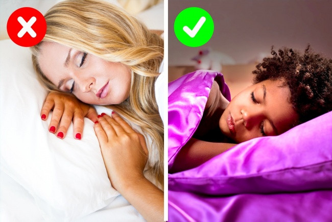 Dùng vỏ gối vải bông có thể khiến da mặt bạn lão hóa nhanh hơn, gây nếp nhăn, khô da và làm hư tóc. Lựa chọn tốt nhất là chọn vỏ gối lụa.