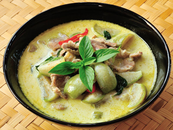 Người Thái Lan giảm cân với chế độ ăn kiêng gồm nhiều thực phẩm cay. Họ sử dụng rất nhiều ớt đỏ và xanh để chế biến các món ăn cay, đặc biệt là khi muốn giảm cân. Ăn nhiều thực phẩm cay thúc đẩy quá trình trao đổi chất để giảm cân.