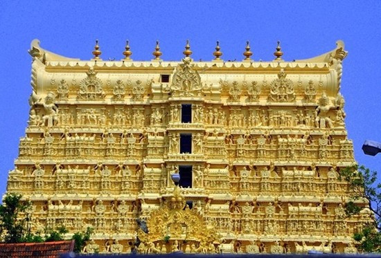 Đến nay, giới chuyên gia vẫn chưa thể giải mã ngôi đền Padmanabhaswamy được xây dựng từ khi nào. Một số học giả cho rằng, ngôi đền linh thiêng này có từ hơn 5.000 năm trước.