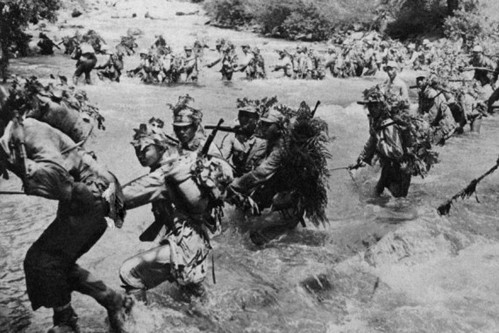 Vào ngày 26/1/1945, các đơn vị thủy quân lục chiến hoàng gia Anh (BRM) phối hợp cùng lữ đoàn bộ binh số 36 của Ấn Độ mở cuộc tấn công lớn lên đảo nhằm thiết lập một căn cứ không quân tại Ramree.