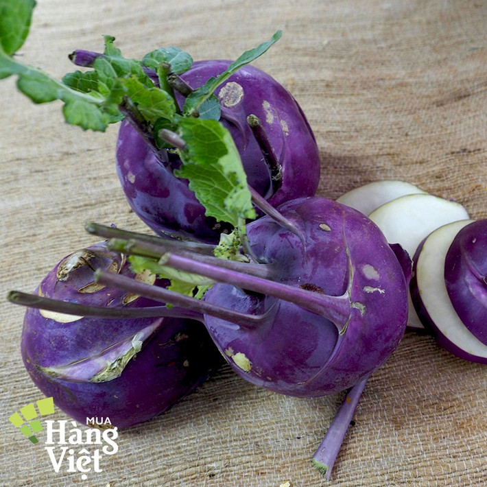 Su hào tím mới lạ lại đặc biệt được ưa chuộng để làm món xào, món canh thập cẩm hoặc nộm.