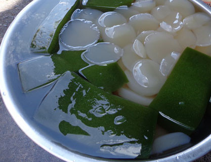 Ngon nhất là chè xu xoa hạt đác.