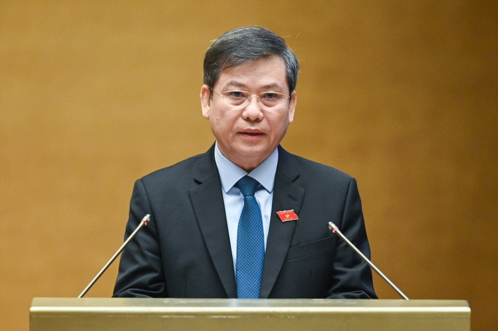 Viện trưởng Viện Kiểm sát nhân dân tối cao Lê Minh Trí: “Tội phạm về tham nhũng, chức vụ tăng nhiều nhất, 37,6%; đáng lưu ý, một số đối tượng lợi dụng tình hình dịch bệnh COVID-19 để phạm tội gây hậu quả đặc biệt lớn, gây bất bình trong dư luận xã hội”.