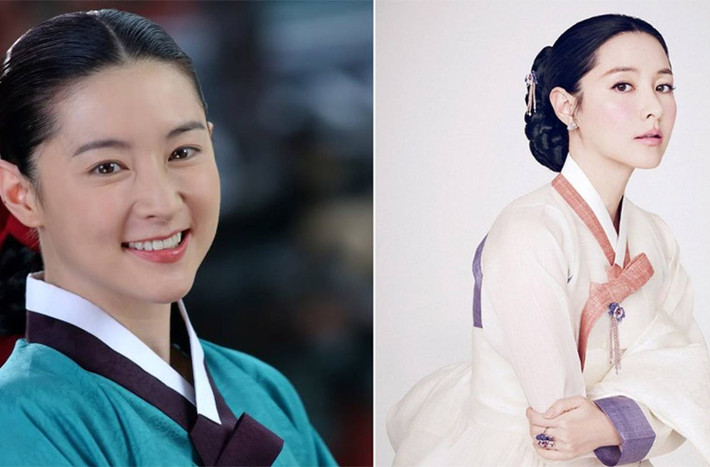 Được mệnh danh là “Người đẹp oxy”, nên vẻ đẹp không tuổi của ngôi sao xứ Hàn Lee Young-ae là điều không phải bàn cãi. So với hình ảnh 13 năm trước khi cô tham gia bộ phim Nàng Dea Jang-geum, hình ảnh hiện tại của bà mẹ hai con, 45 tuổi Lee Young-ae vẫn trẻ trung đến kinh ngạc.