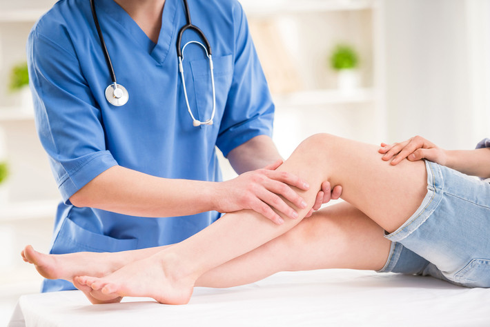 Đặc biệt, những bệnh nhân mắc các bệnh mãn tính hoặc các bệnh về thận nếu có các biểu hiện trên thì cần cảnh giác tuyệt đối với bệnh xơ cứng mạch máu và đi khám kịp thời.