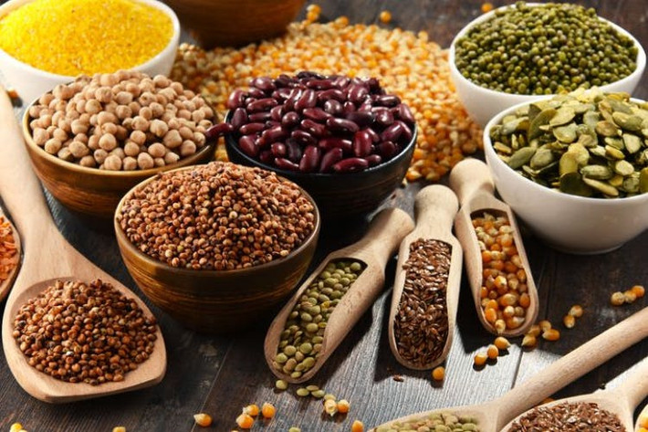 Tuy nhiên, quá trình này diễn ra tương đối lâu, dễ sinh ra khí trong cơ thể, gây ra các triệu chứng như chướng bụng, xì hơi. Nói chung, nếu hiện tượng xì hơi diễn ra quá thường xuyên thì bạn phải chủ động tìm hiểu nguyên nhân gây bệnh theo 5 yếu tố được đề cập trong bài.