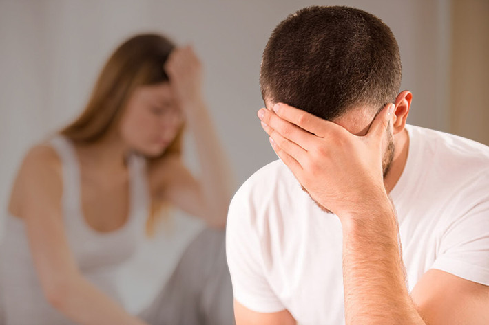 1. Khó tiểu, nước tiểu không sạch: Nếu bạn thấy nước tiểu không sạch có nghĩa là niệu đạo đang không có khả năng làm sạch nước tiểu, điều này có thể ảnh hưởng đến chức năng cương dương. Ngoài ra, ngồi lâu không chịu vẫn động cũng sẽ bị teo cơ, có thể tăng khả năng liệt dương trong tương lai.