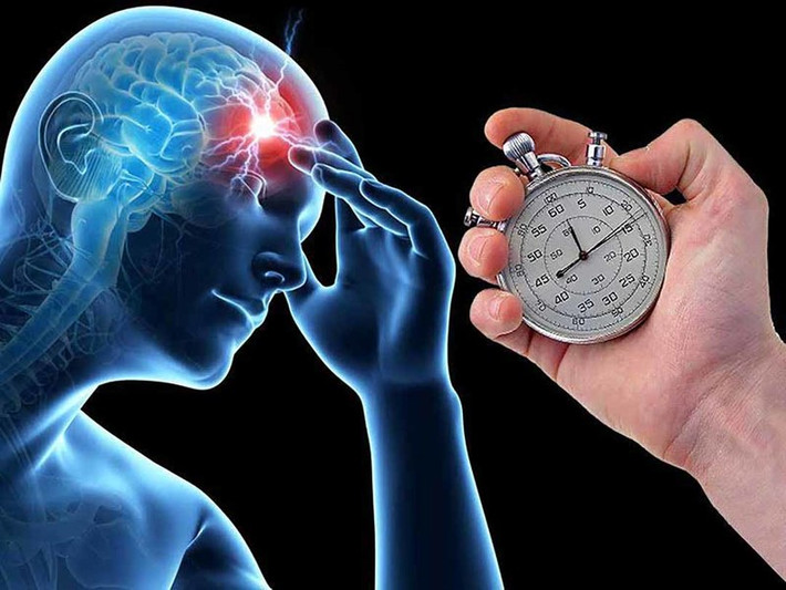 Gần đây, một cậu bé 12 tuổi phải nhập viện điều trị ở Khoa Thần kinh của Bệnh viện Nhân dân Trịnh Châu, tỉnh Hà Nam, Trung Quốc. Sau một loạt các cuộc kiểm tra, cậu bé bị nhồi máu não cấp tính hay còn gọi là tai biến mạch máu não.