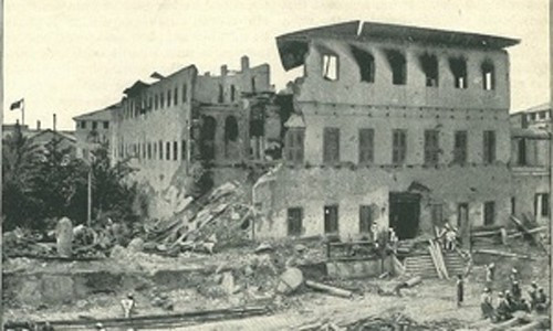 Năm 1896, cuộc chiến tranh ngắn nhất trong lịch sử nhân loại xảy ra giữa Zanzibar và Anh. Chỉ sau 45 phút diễn ra cuộc chiến, Zanzibar đầu hàng và kết thúc cuộc chiến tranh.